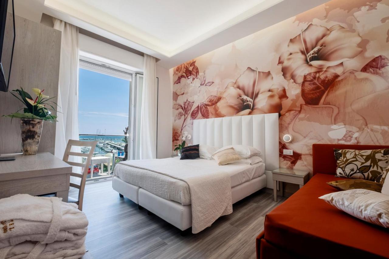 Hotel Stella D'Oro Rimini Luaran gambar